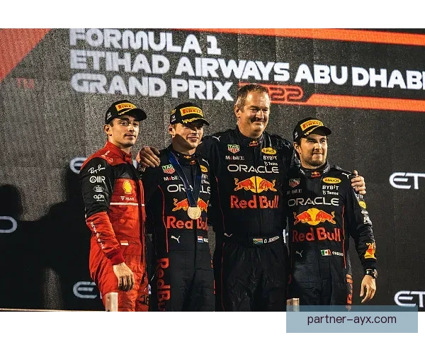 F1新赛季揭幕战焦点车队与车手动态全解析及技术升级趋势深度观察 F1新赛季揭幕战焦点车队与车手动态全解析及技术升级趋势深度观察