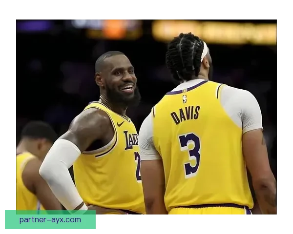 浓眉领衔湖人迎战勇士 詹姆斯伤情仍待确认 NBA季后赛席位争夺进入白热化