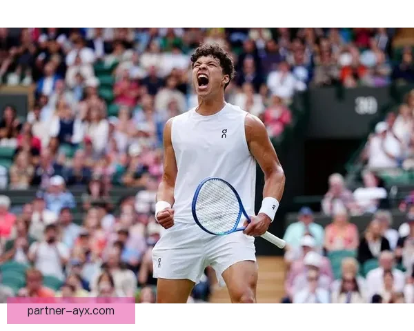 网球大满贯赛季揭幕战即将开打 新星挑战老将竞争激烈