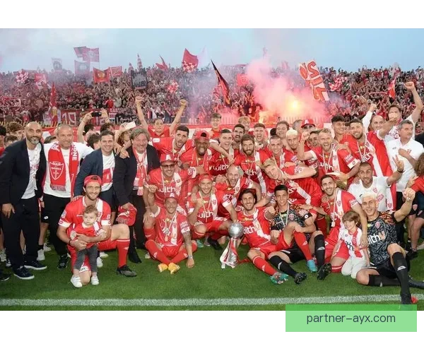 蒙扎俱乐部最新动态：球队备战新赛季引援计划与战术调整亮点分析