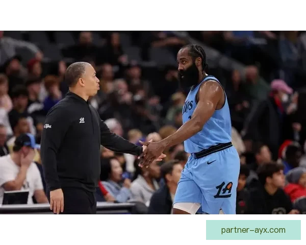 快船哈登乔治球权分配困境泰伦卢调整策略分析